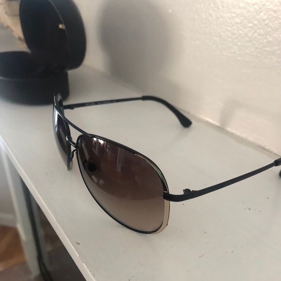 Authentic Michael Kors Sunglasses main image 4